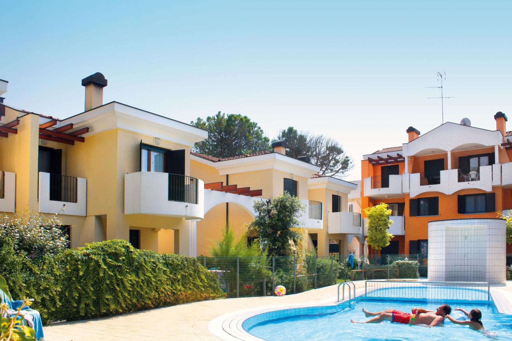 Villaggio Clio Бибионе Екстериор снимка