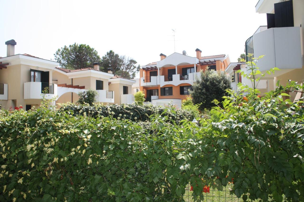 Villaggio Clio Бибионе Екстериор снимка